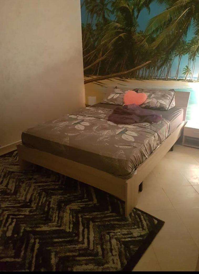 Dream200 Apartamento Tánger